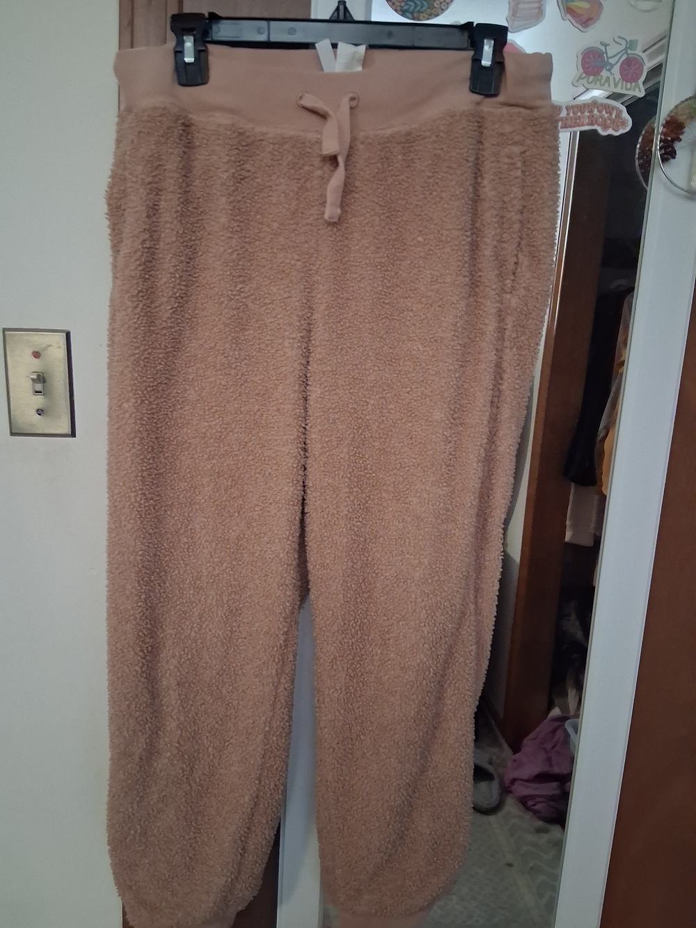 Fabletics Fuzzy Jogger Pants Size Medium